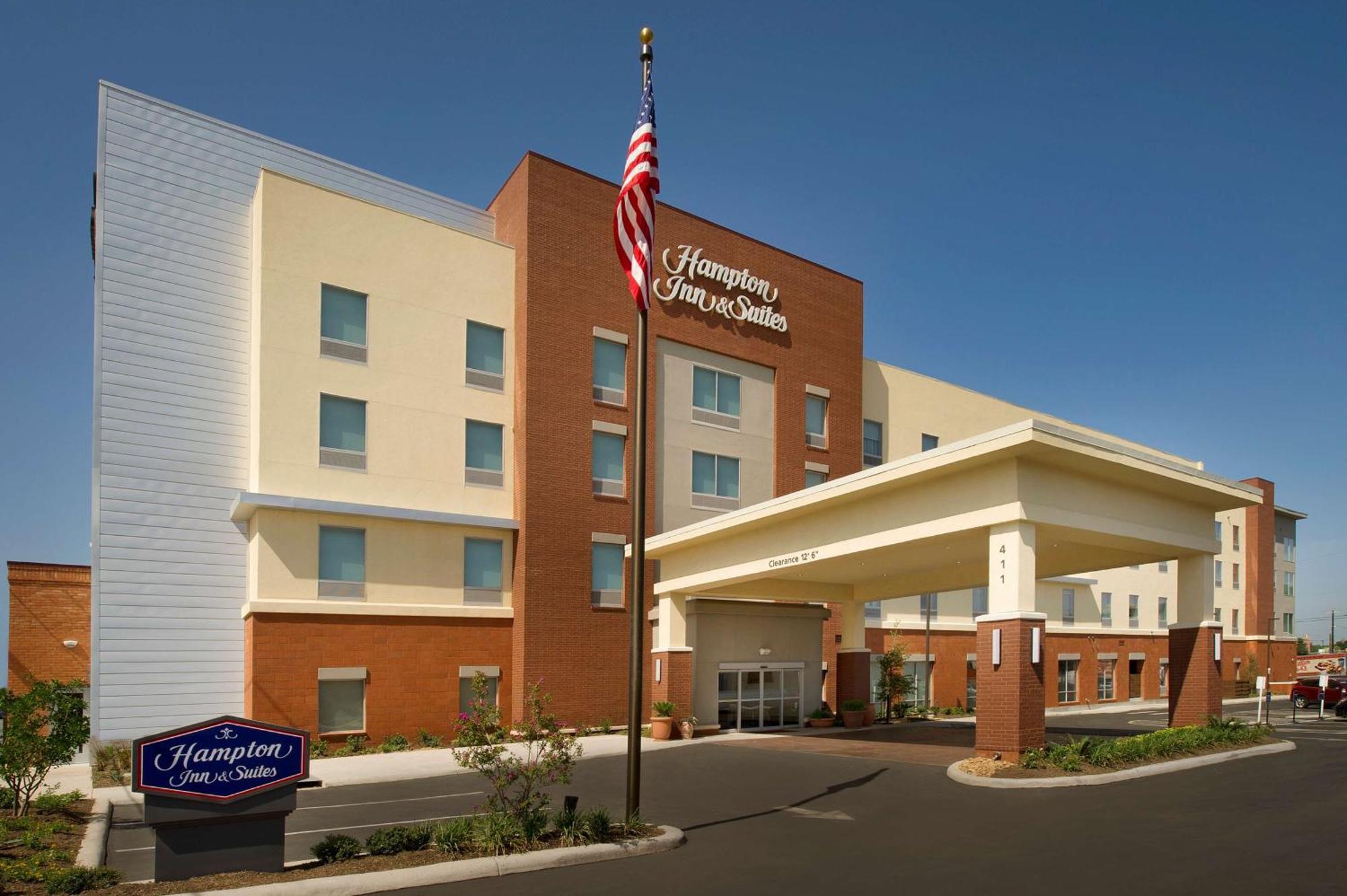 Hampton Inn & Suites San Antonio-Downtown/Market Square Exterior photo